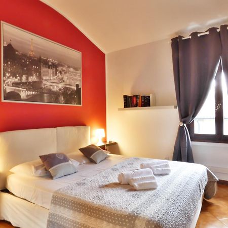 Garden Sweet House Desenzano Apartment Десенцано дел Гарда Екстериор снимка
