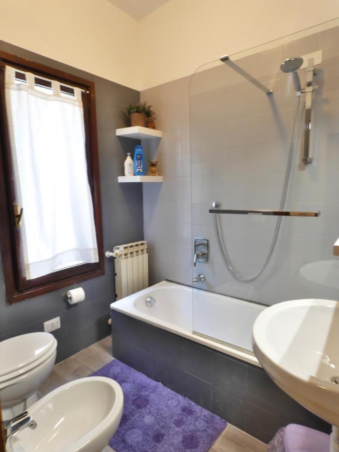 Garden Sweet House Desenzano Apartment Десенцано дел Гарда Екстериор снимка